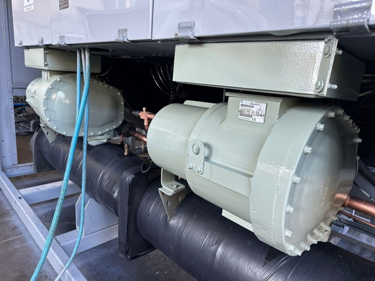 Chiller CARRIER 130TR